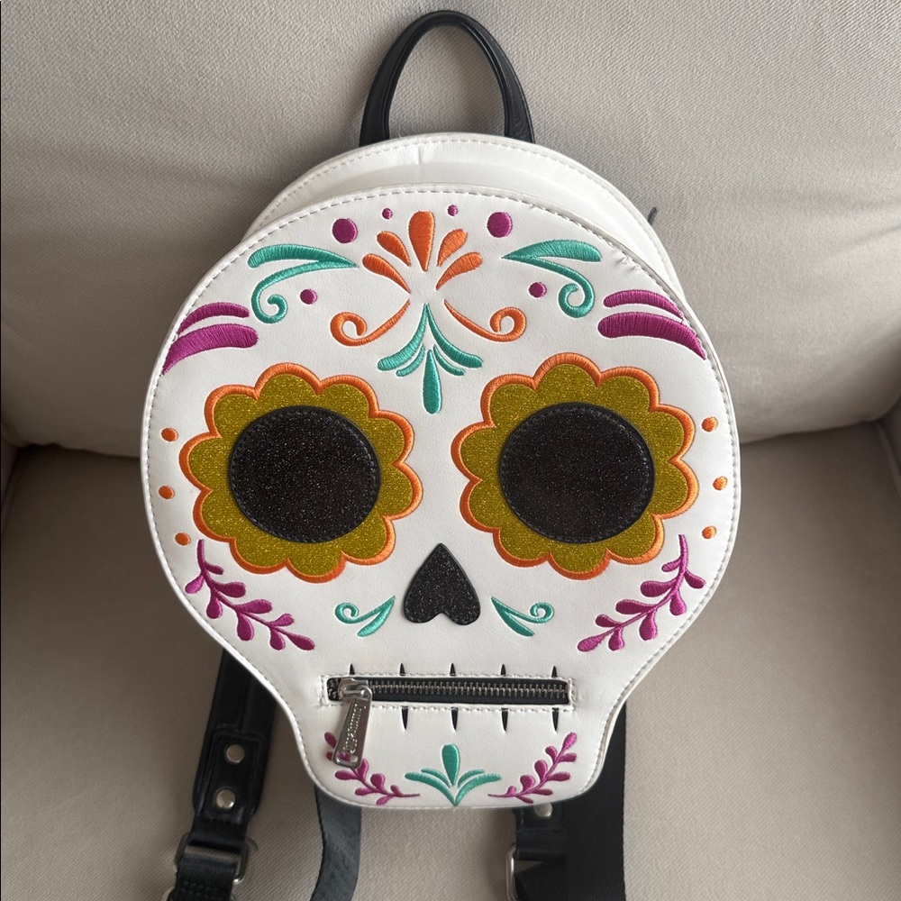 Coco Loungefly - Disney Park Exclusive